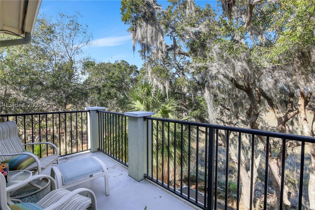 25 Seagrass Landing Court