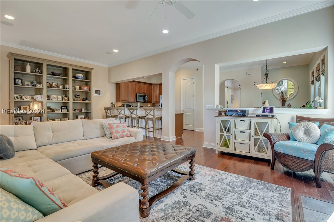 25 Seagrass Landing Court