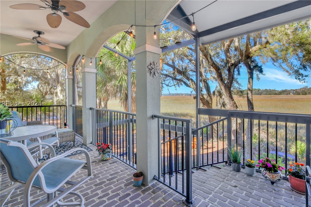 25 Seagrass Landing Court
