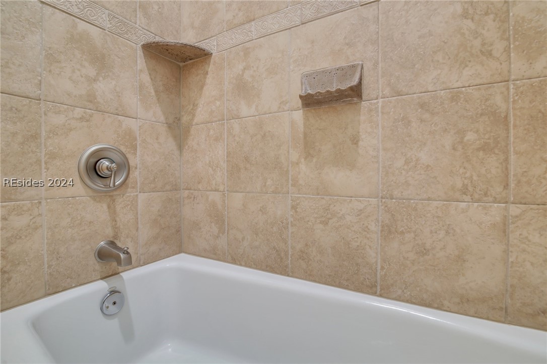 25 Seagrass Landing Court