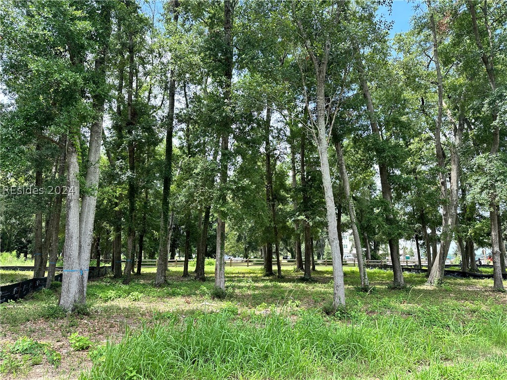 204 Harborview Drive