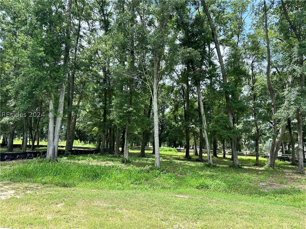 204 Harborview Drive