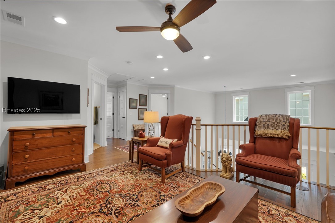 33 Paxton Circle