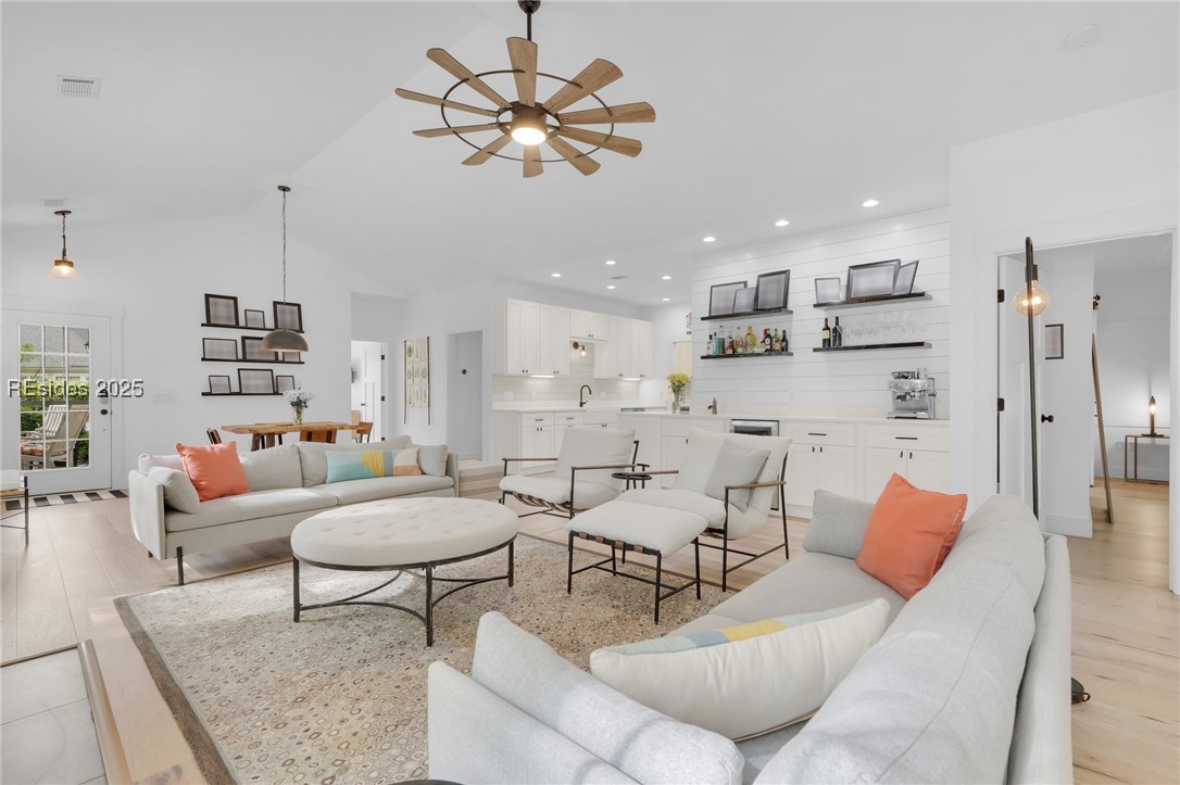 15 Indigo Run Drive 21