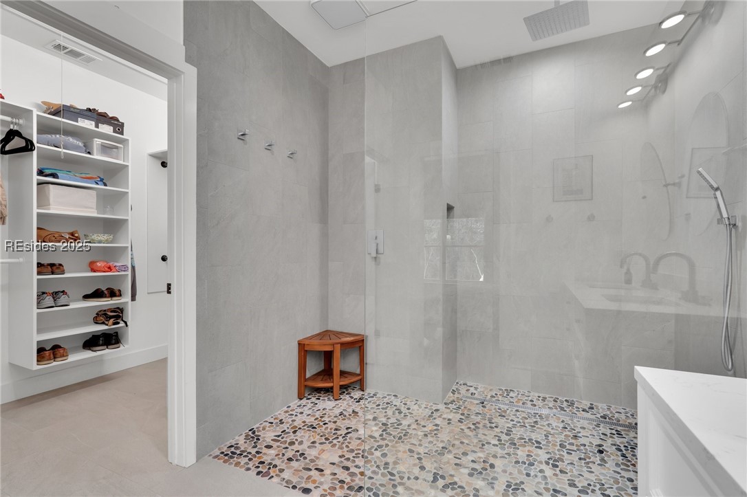 15 Indigo Run Drive 21