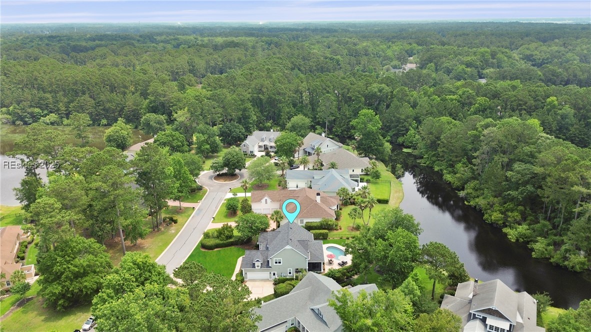 4 Halburton Circle