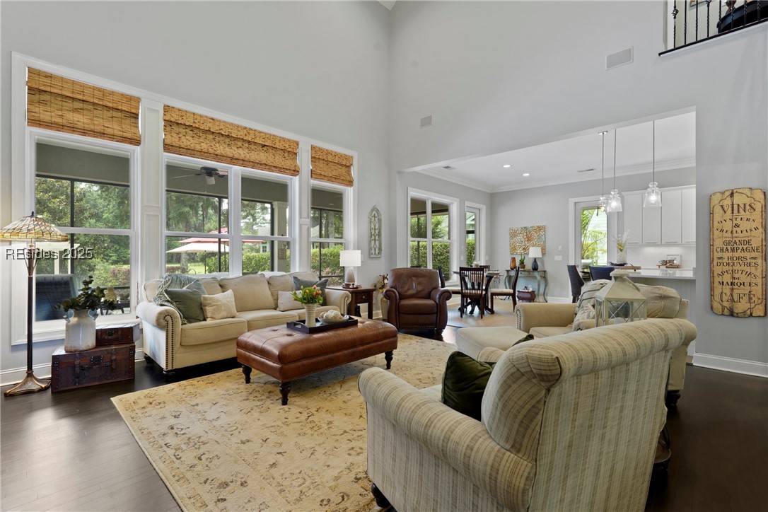 4 Halburton Circle