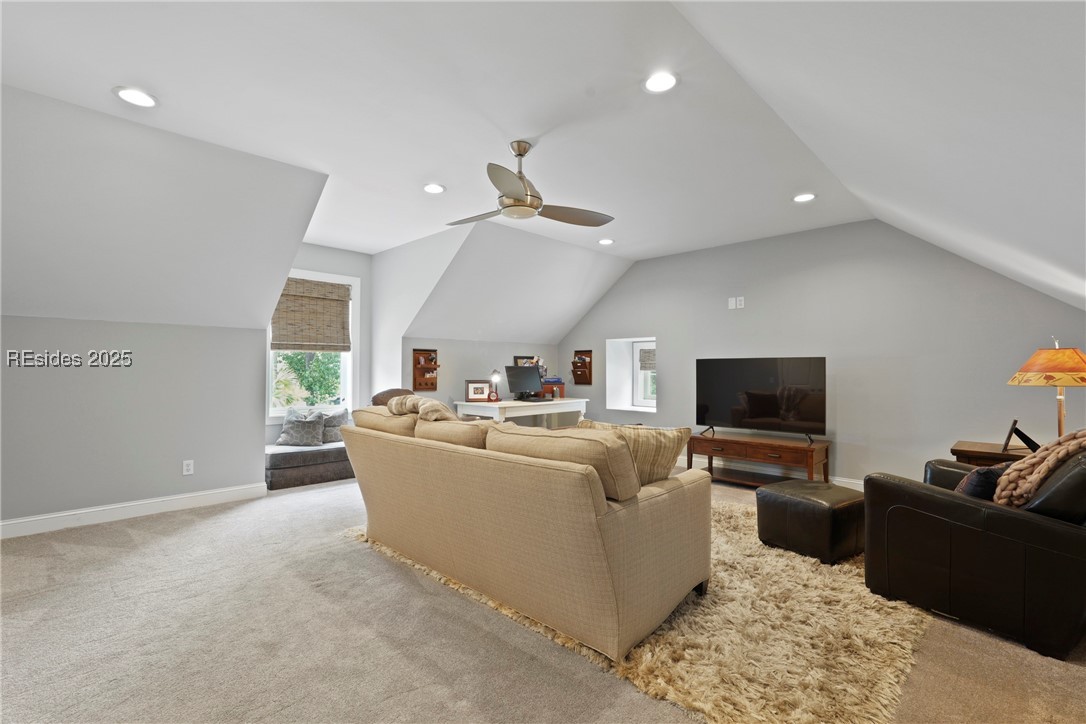 4 Halburton Circle