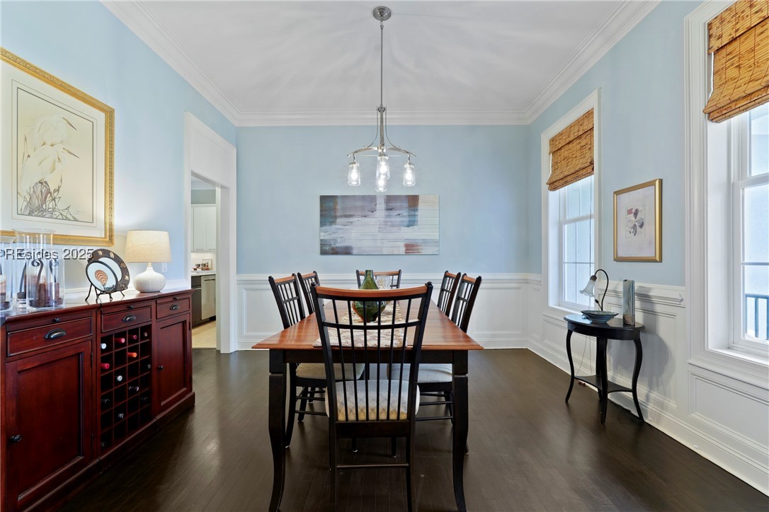 4 Halburton Circle