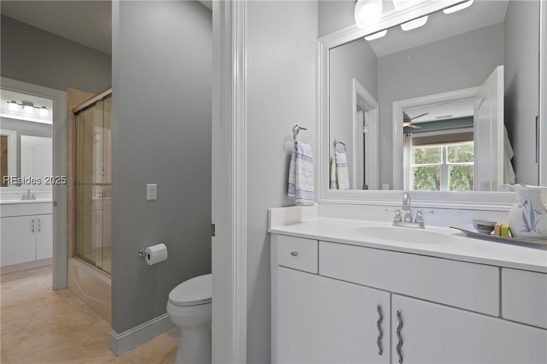4 Halburton Circle