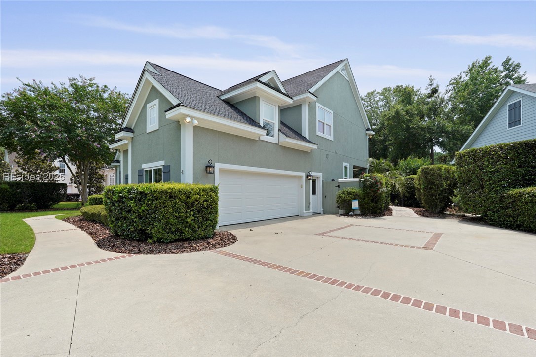 4 Halburton Circle
