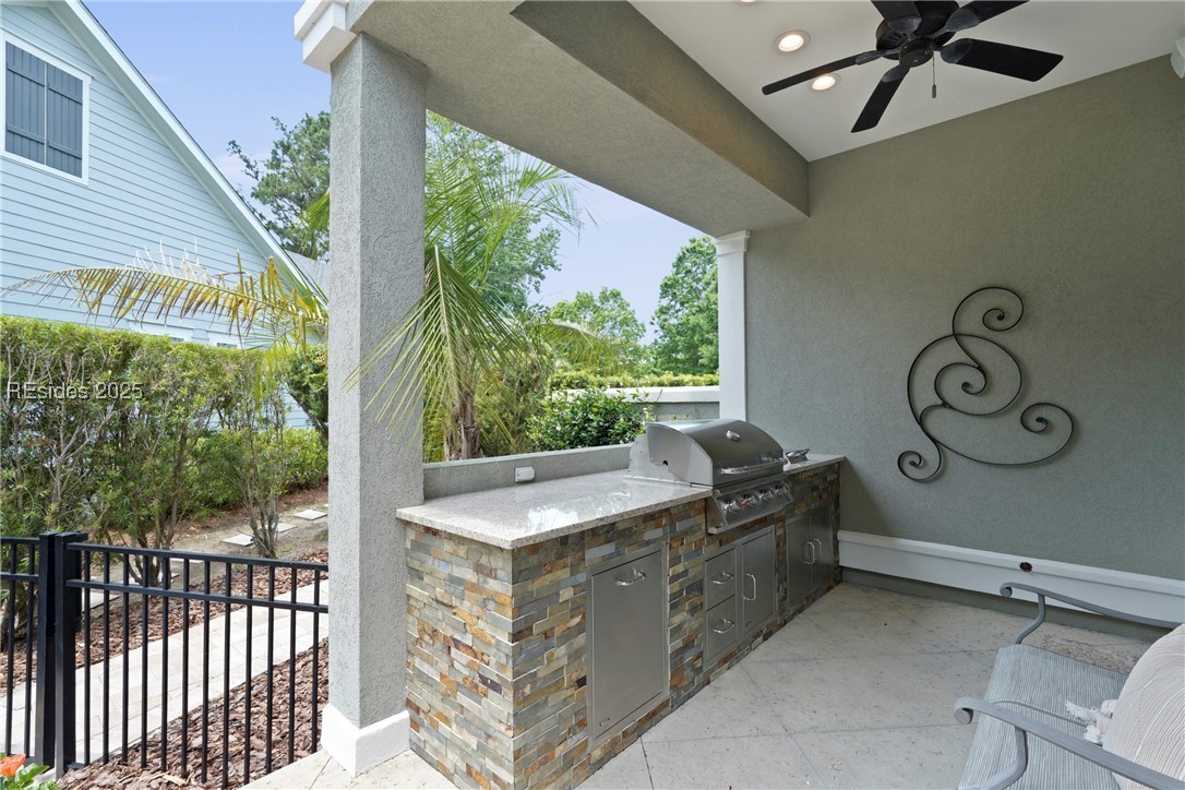 4 Halburton Circle