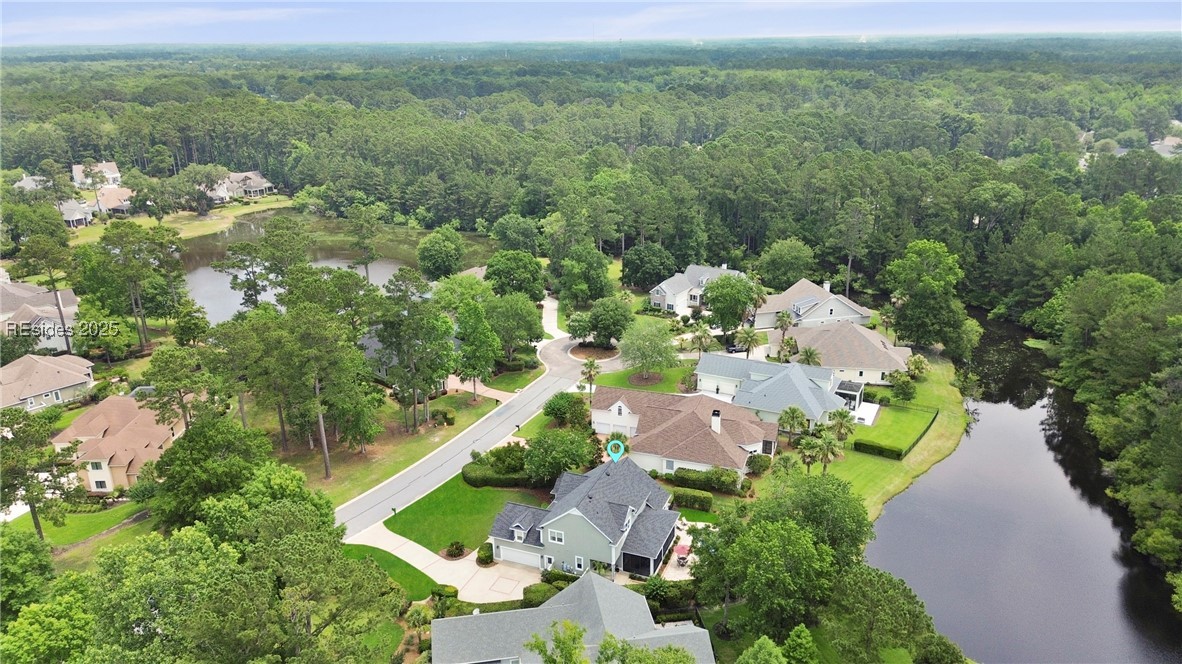 4 Halburton Circle
