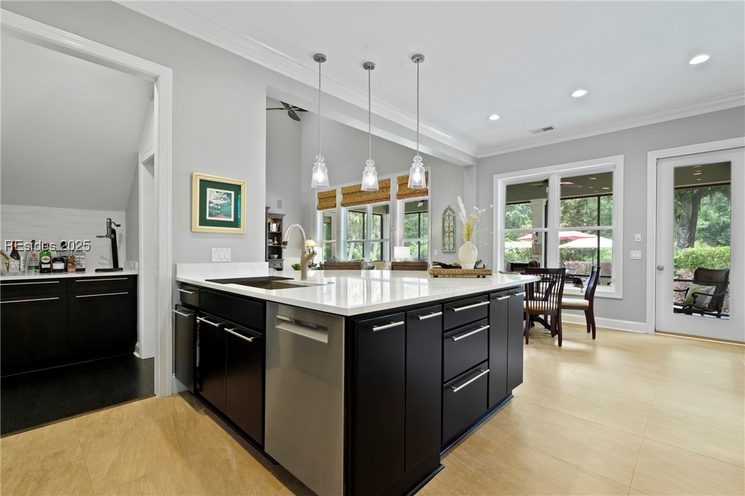 4 Halburton Circle
