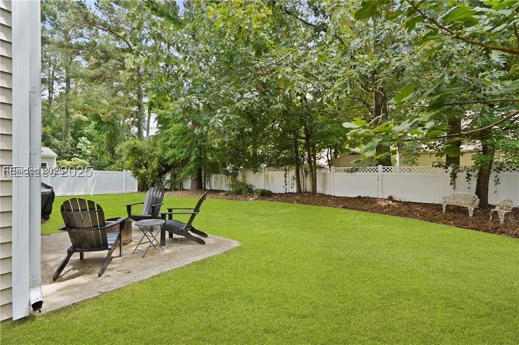 249 Hitching Post Crescent