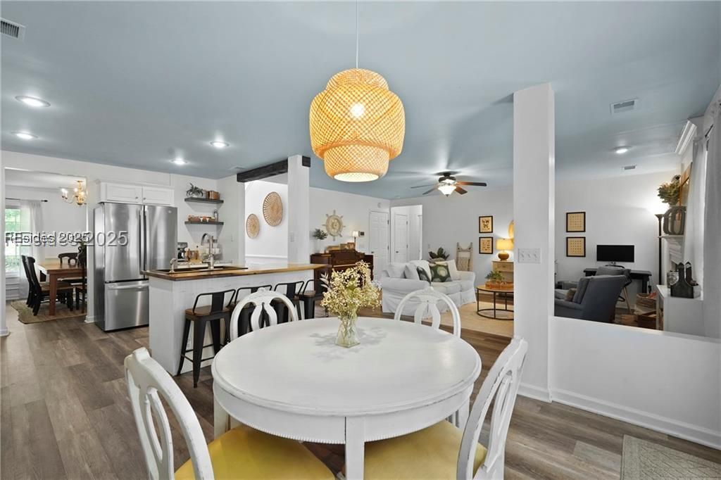 249 Hitching Post Crescent