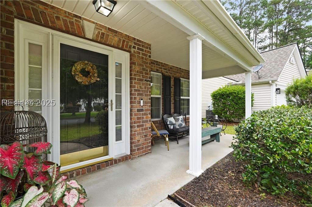 249 Hitching Post Crescent