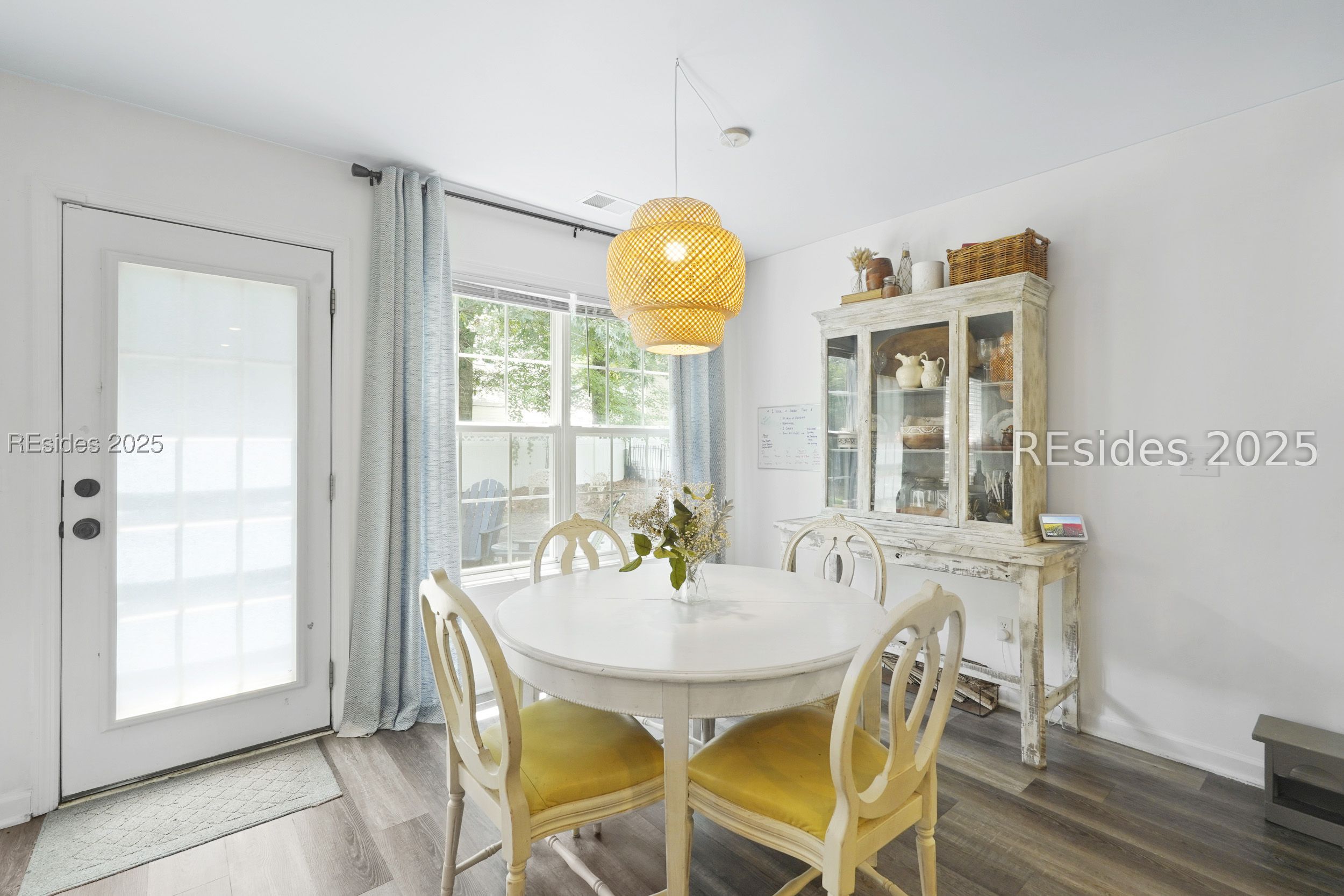 249 Hitching Post Crescent