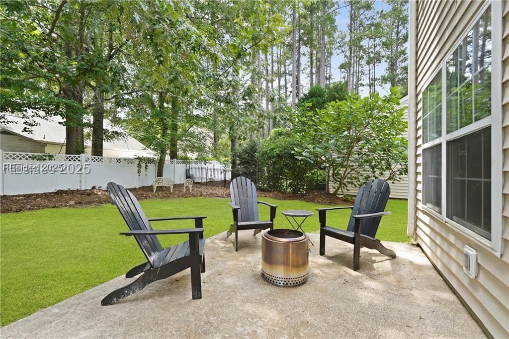 249 Hitching Post Crescent