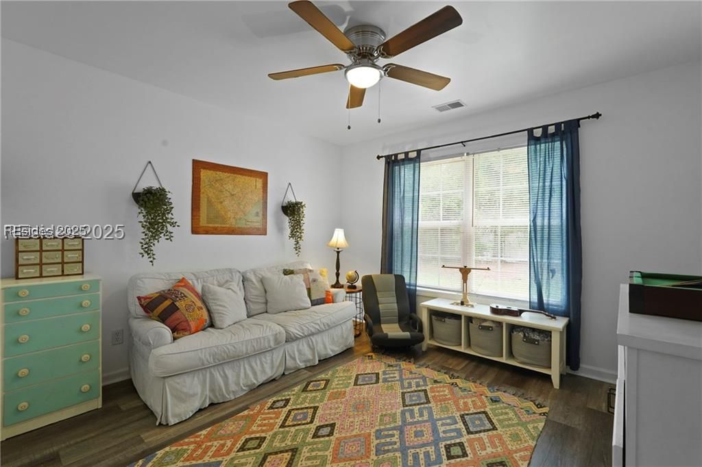 249 Hitching Post Crescent