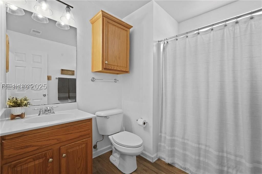 249 Hitching Post Crescent