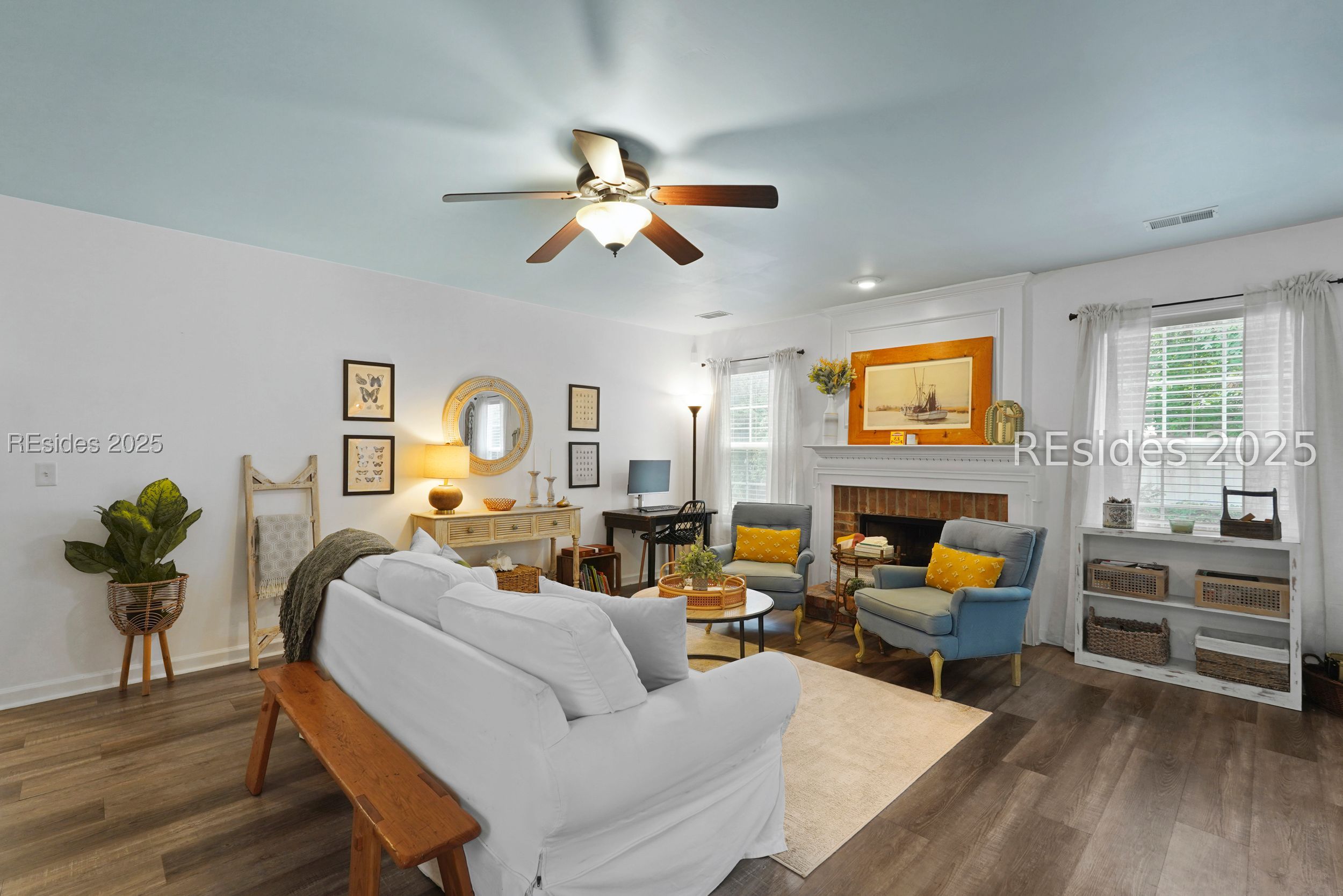 249 Hitching Post Crescent