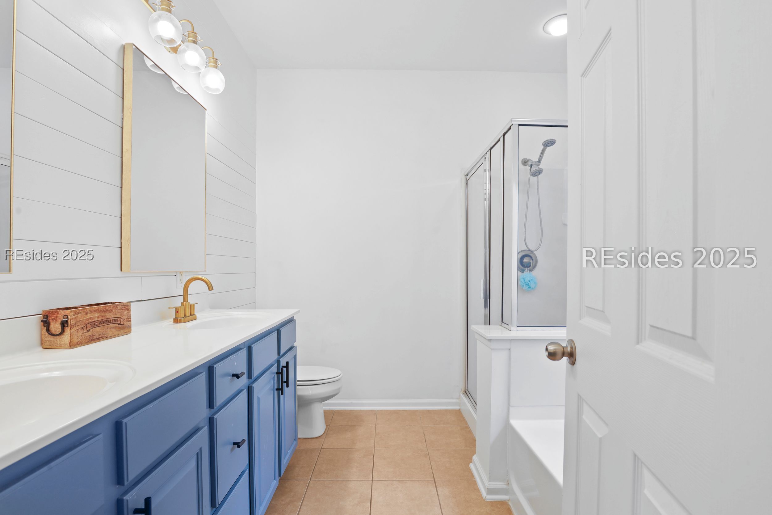 2 Riversbridge Court