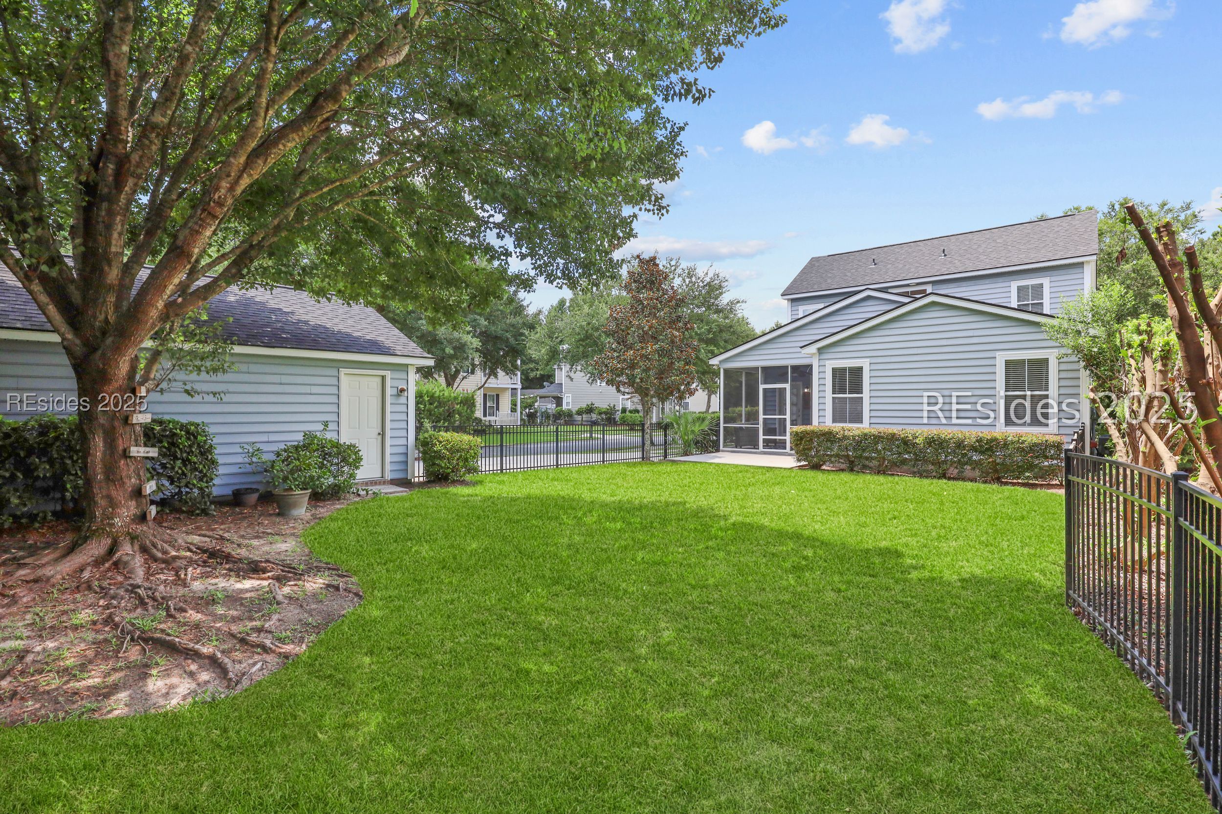 2 Riversbridge Court