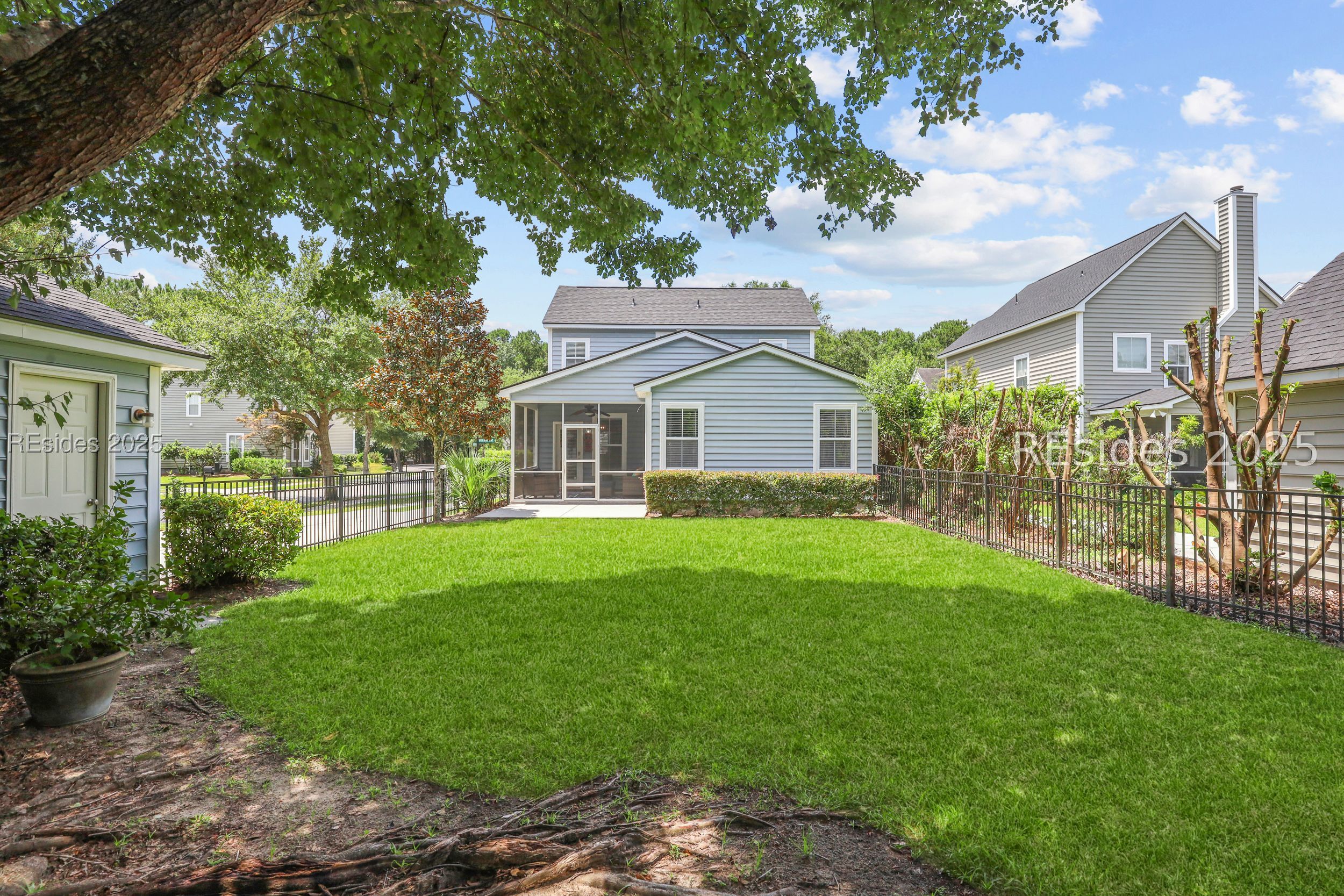 2 Riversbridge Court