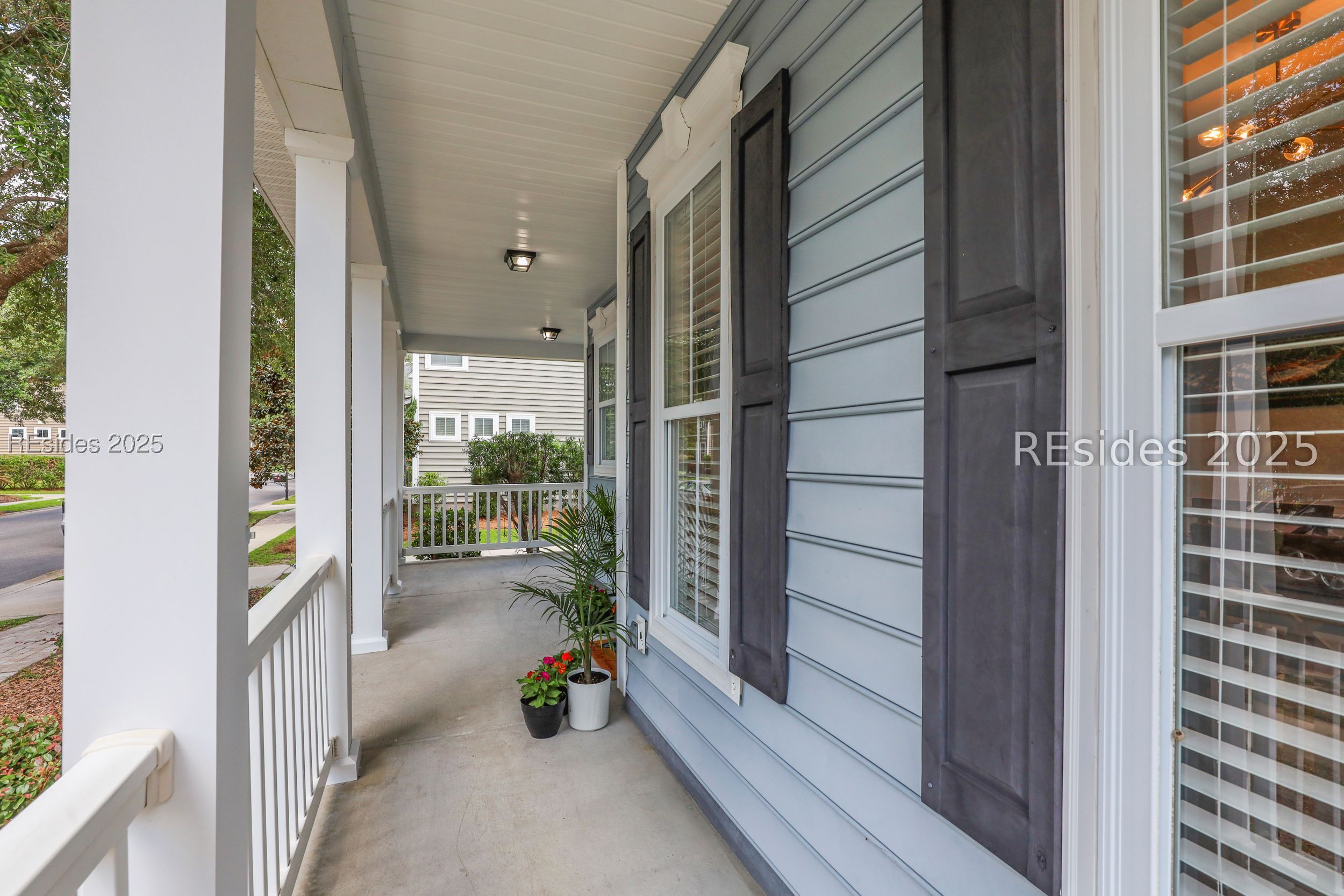 2 Riversbridge Court