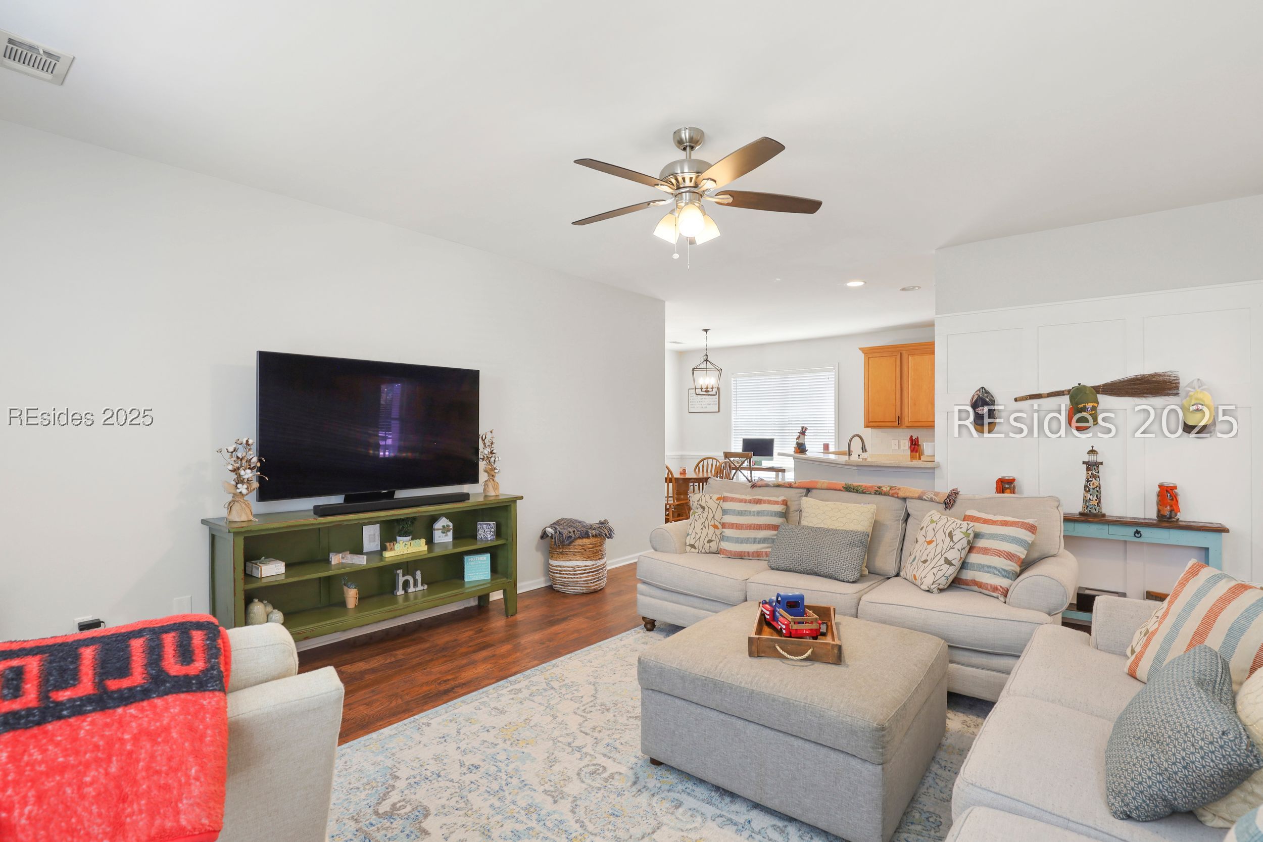 2 Riversbridge Court