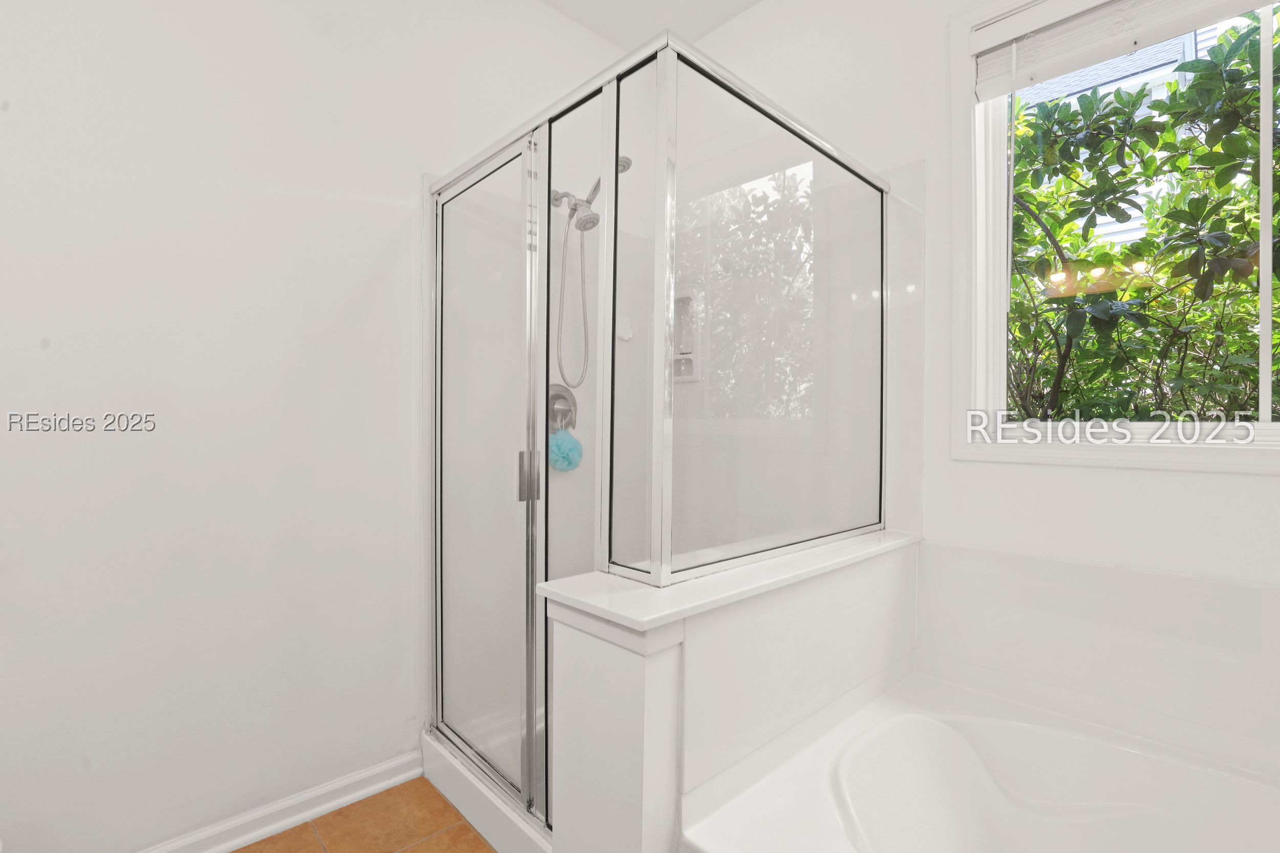 2 Riversbridge Court