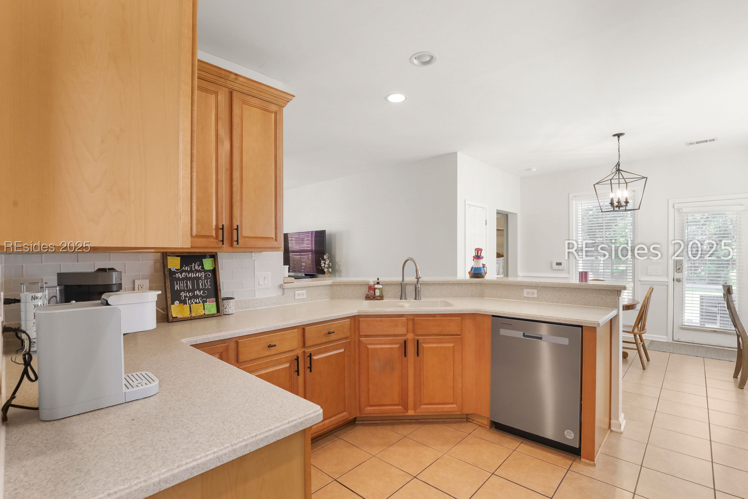 2 Riversbridge Court