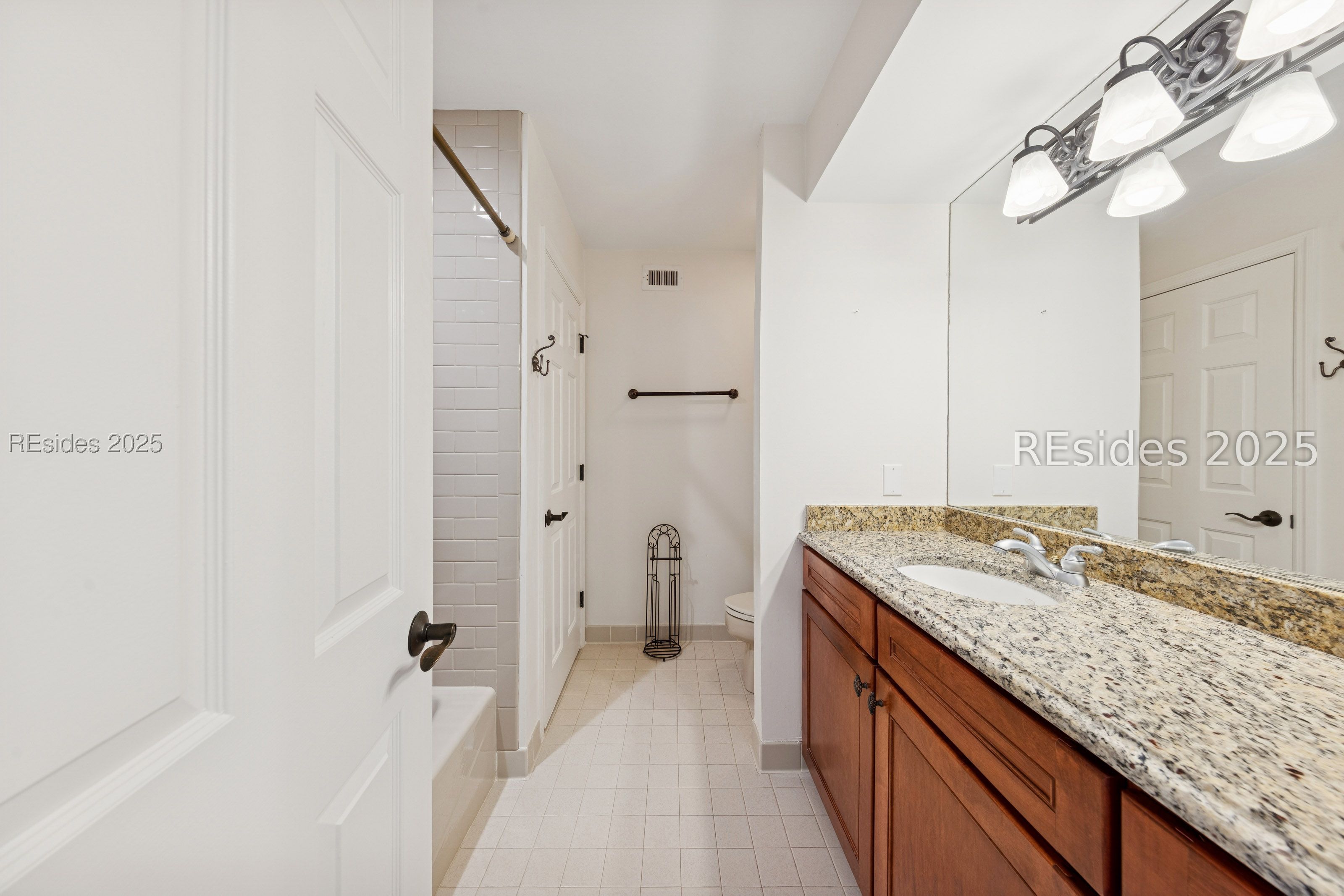 8 Spartina Court Unit: APT 2633