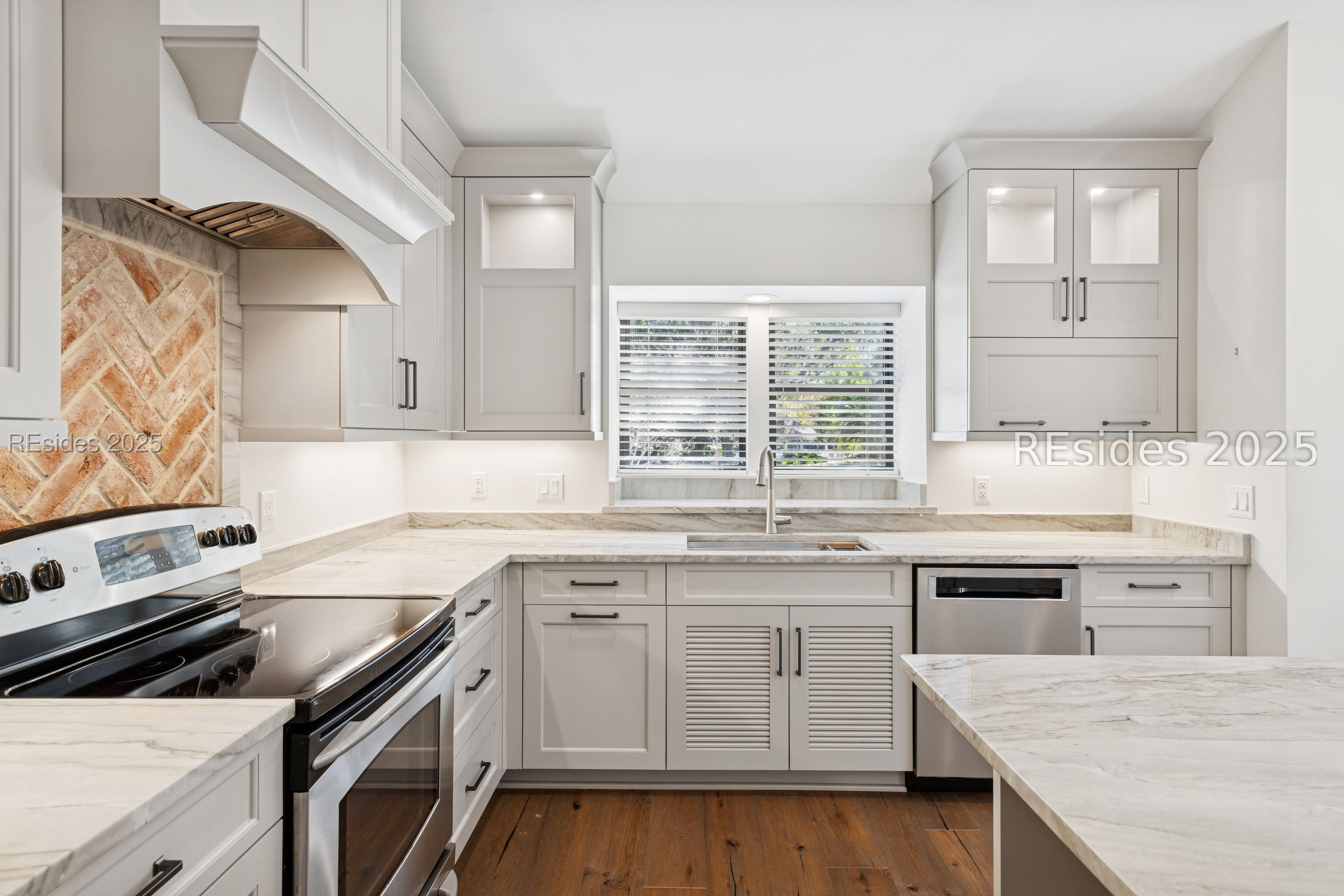 8 Spartina Court Unit: APT 2633