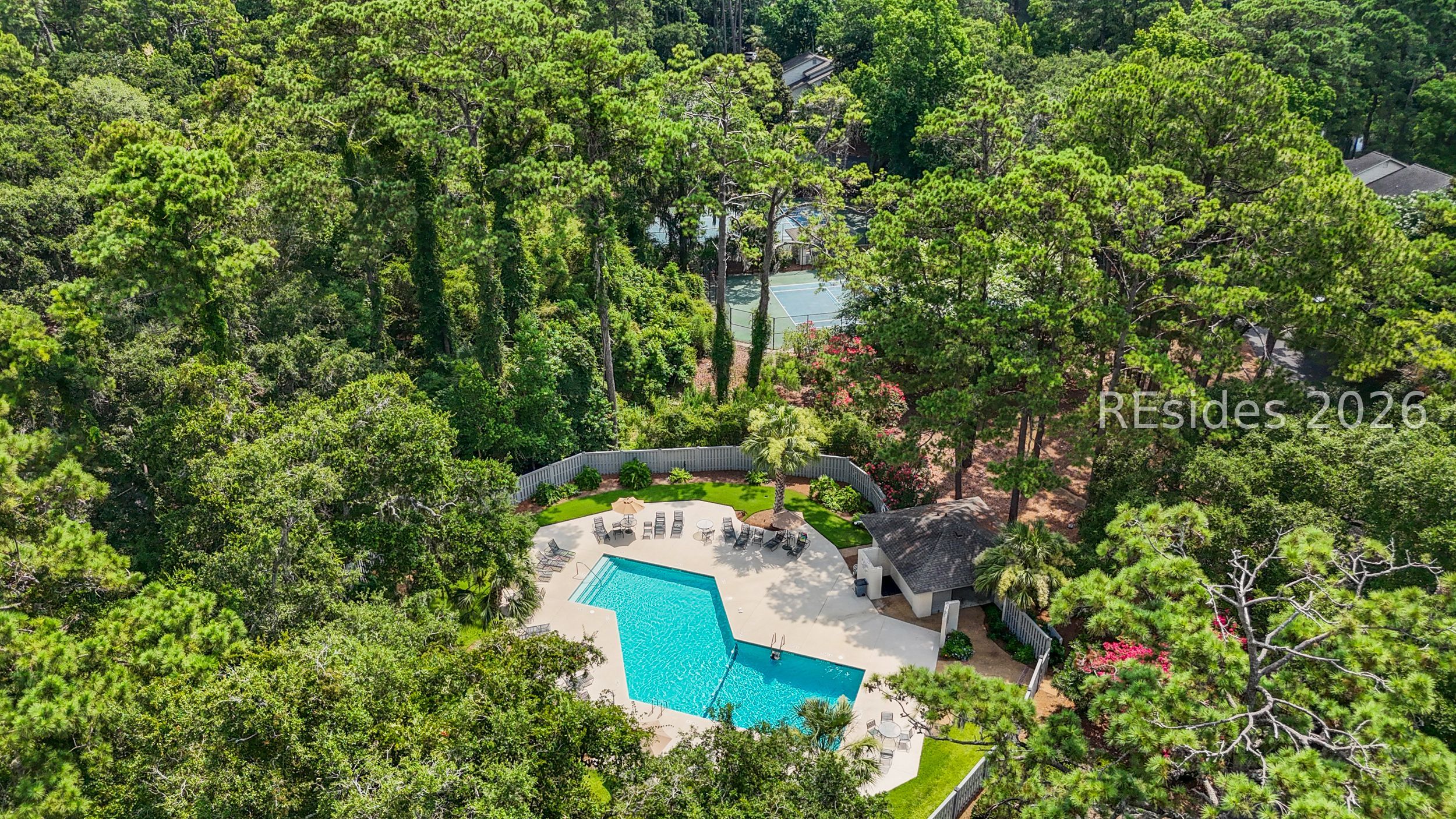 21 Lake Forest Drive Unit: APT 3342