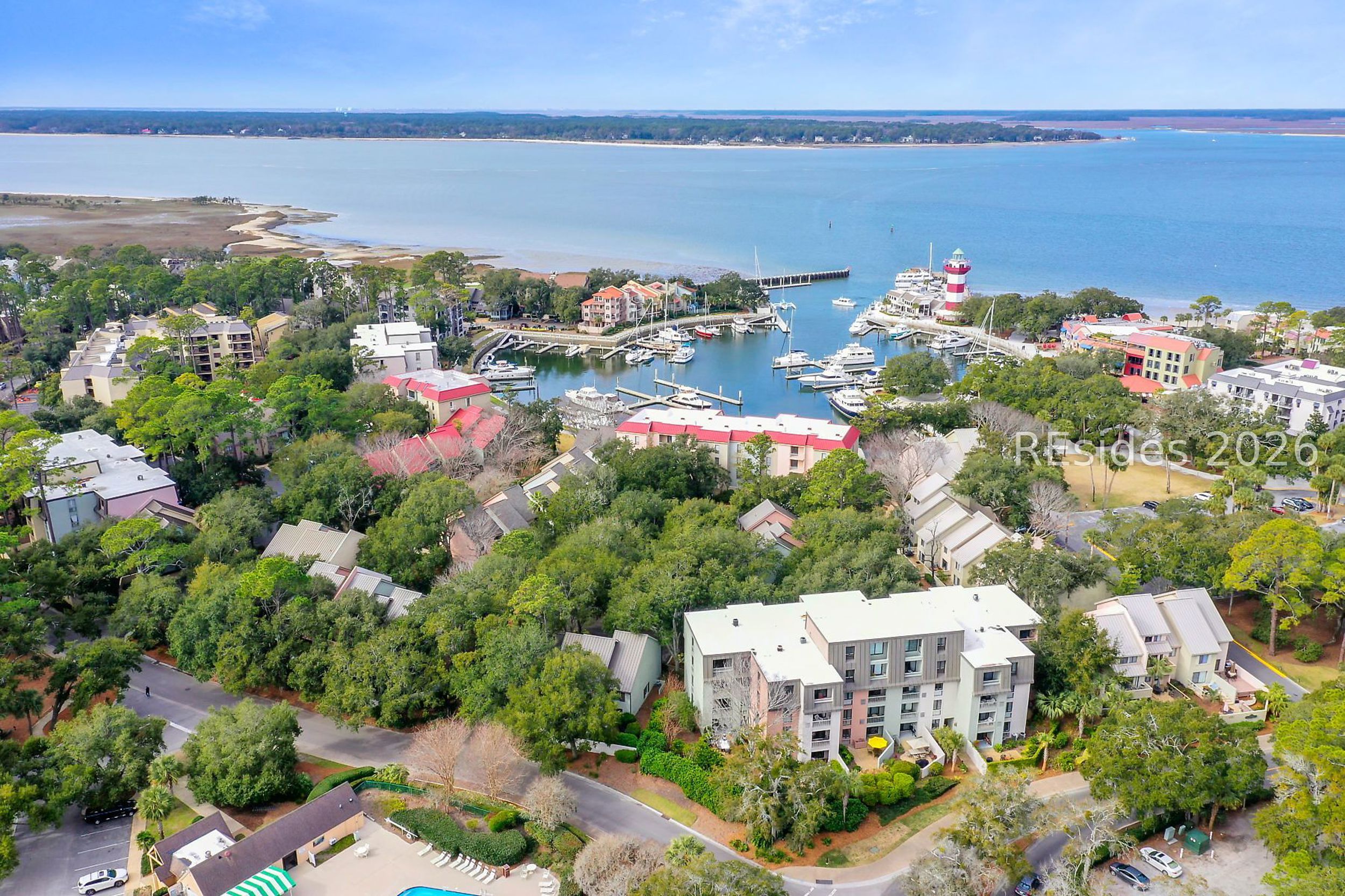 21 Lake Forest Drive Unit: APT 3342