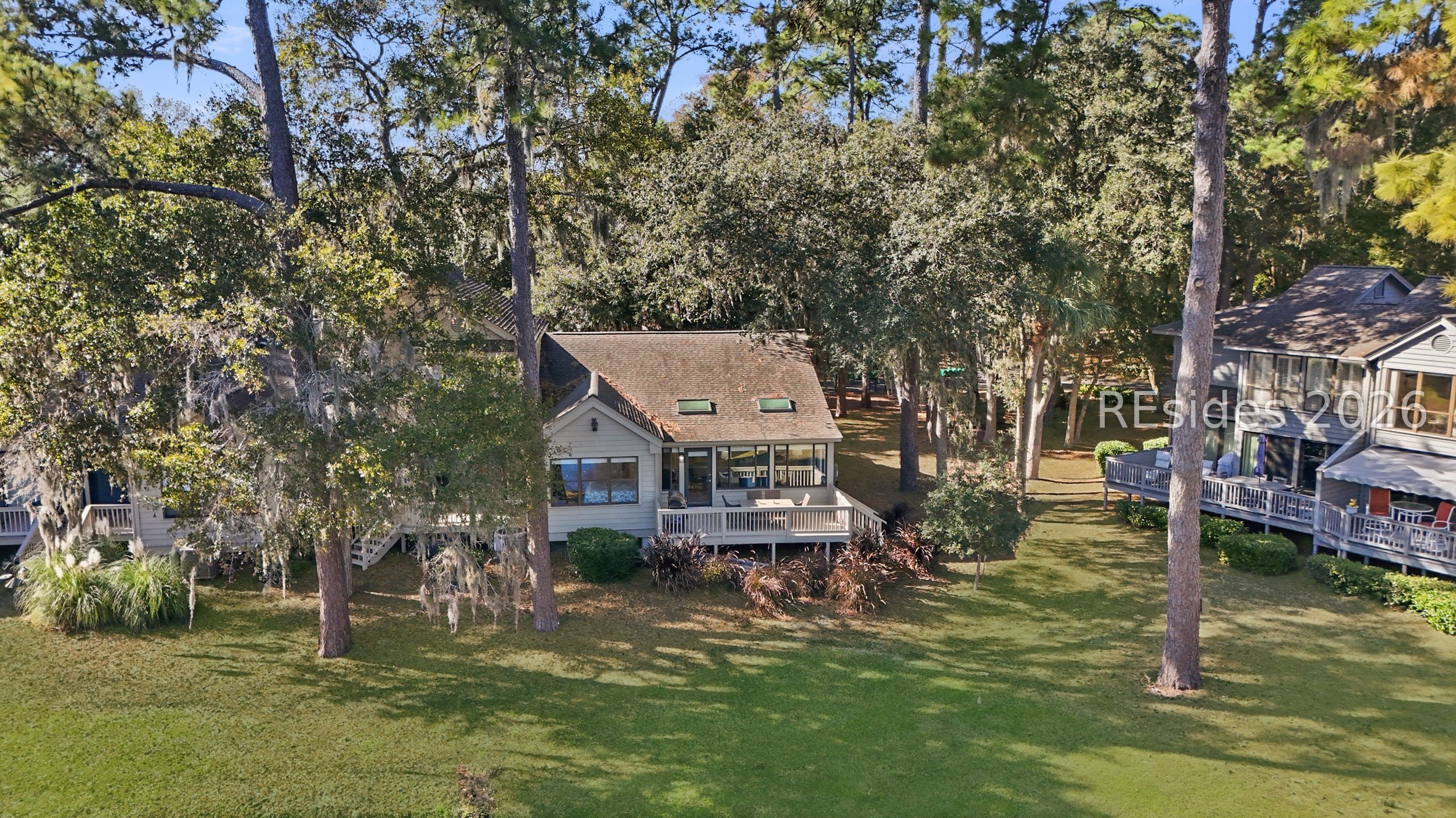 21 Lake Forest Drive Unit: APT 3342