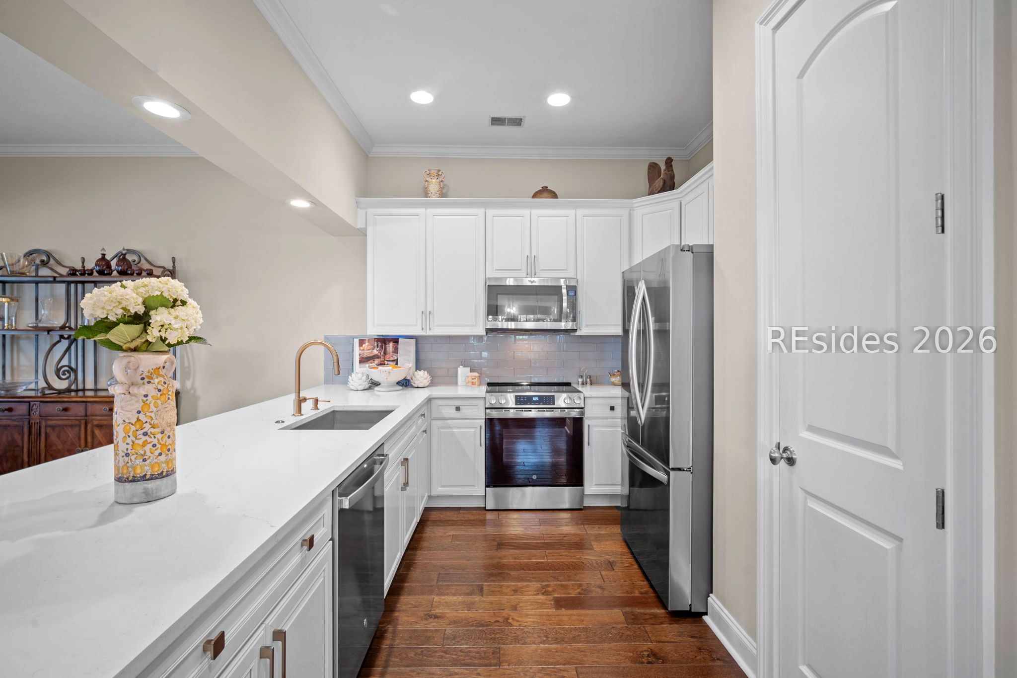 25 Seagrass Landing Court