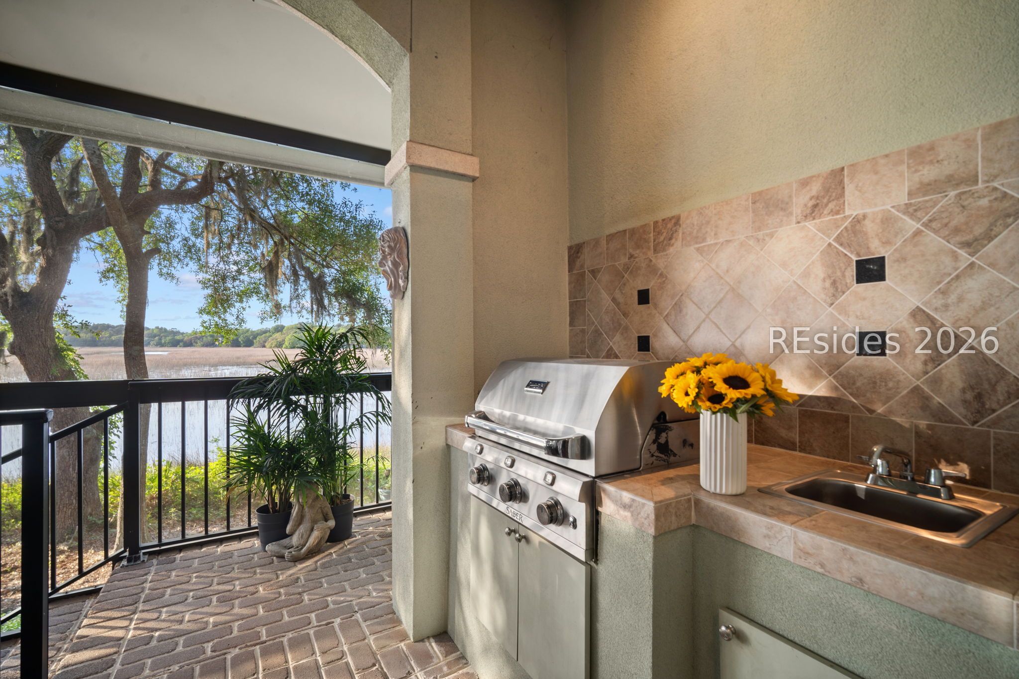 25 Seagrass Landing Court