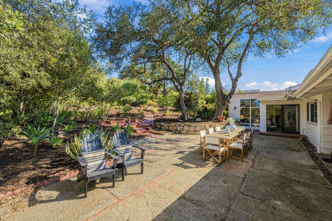 975 Tornoe Road