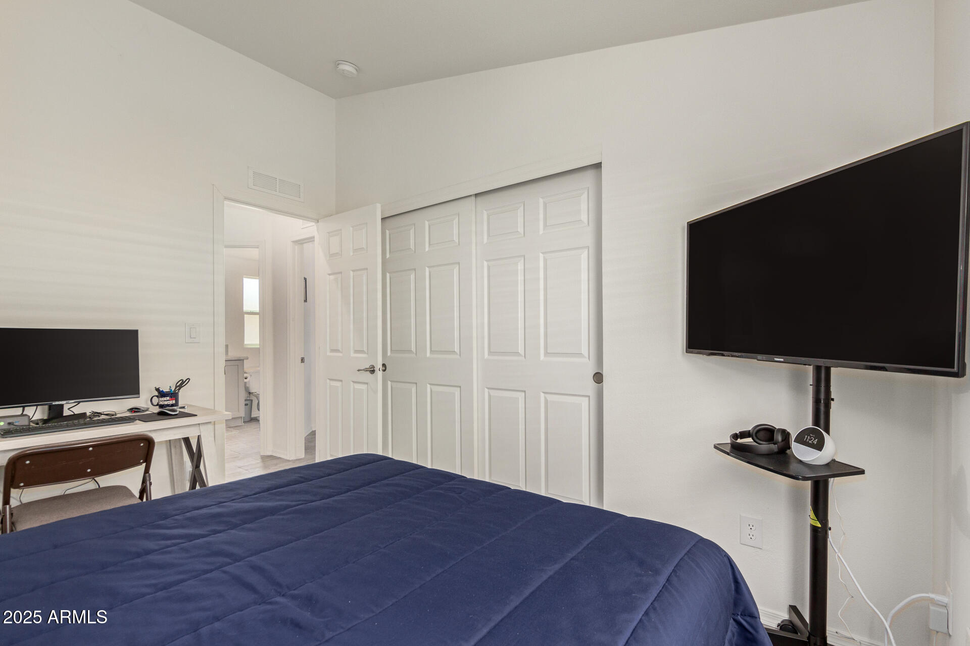 10540 E Apache Trail, 50