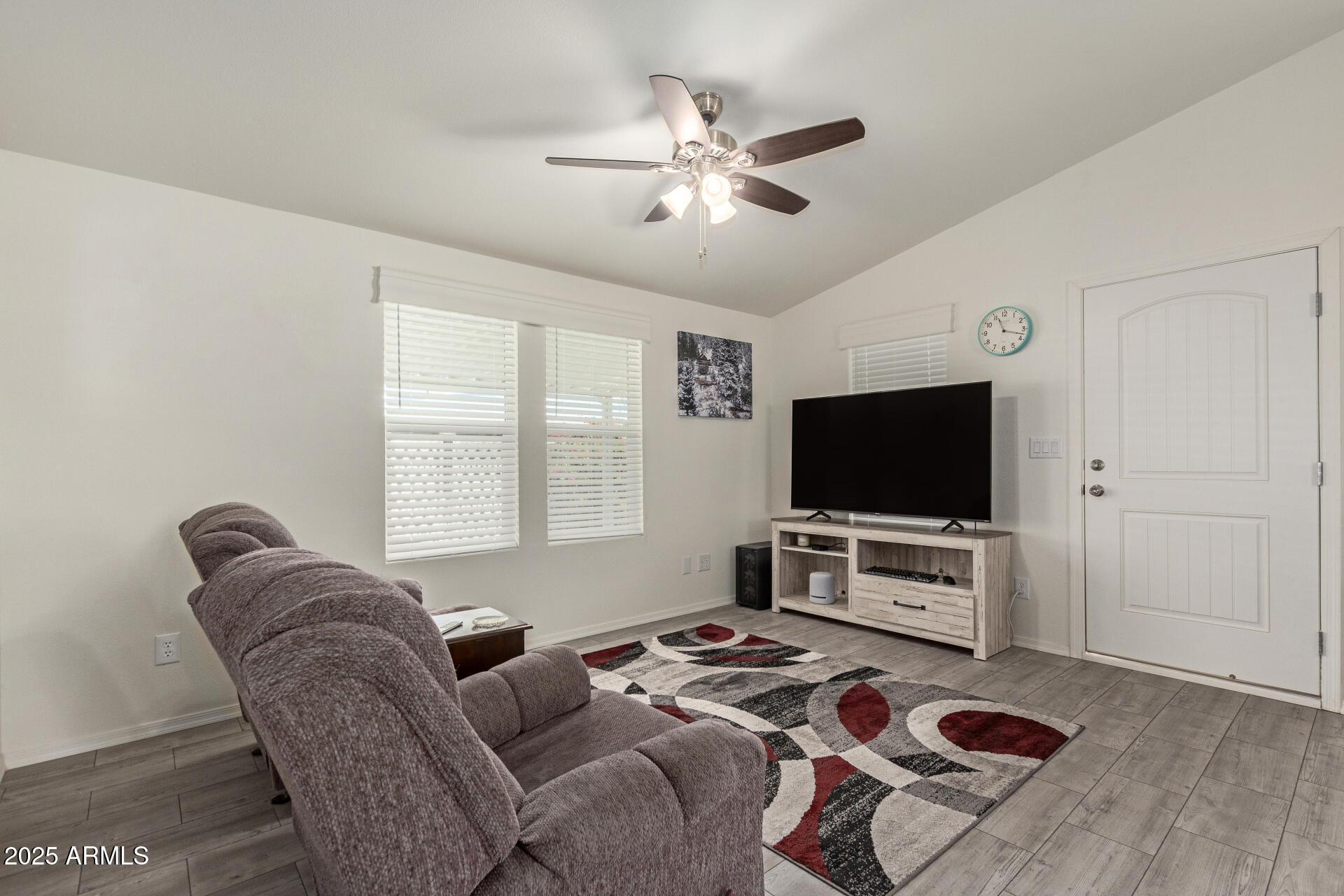 10540 E Apache Trail, 50