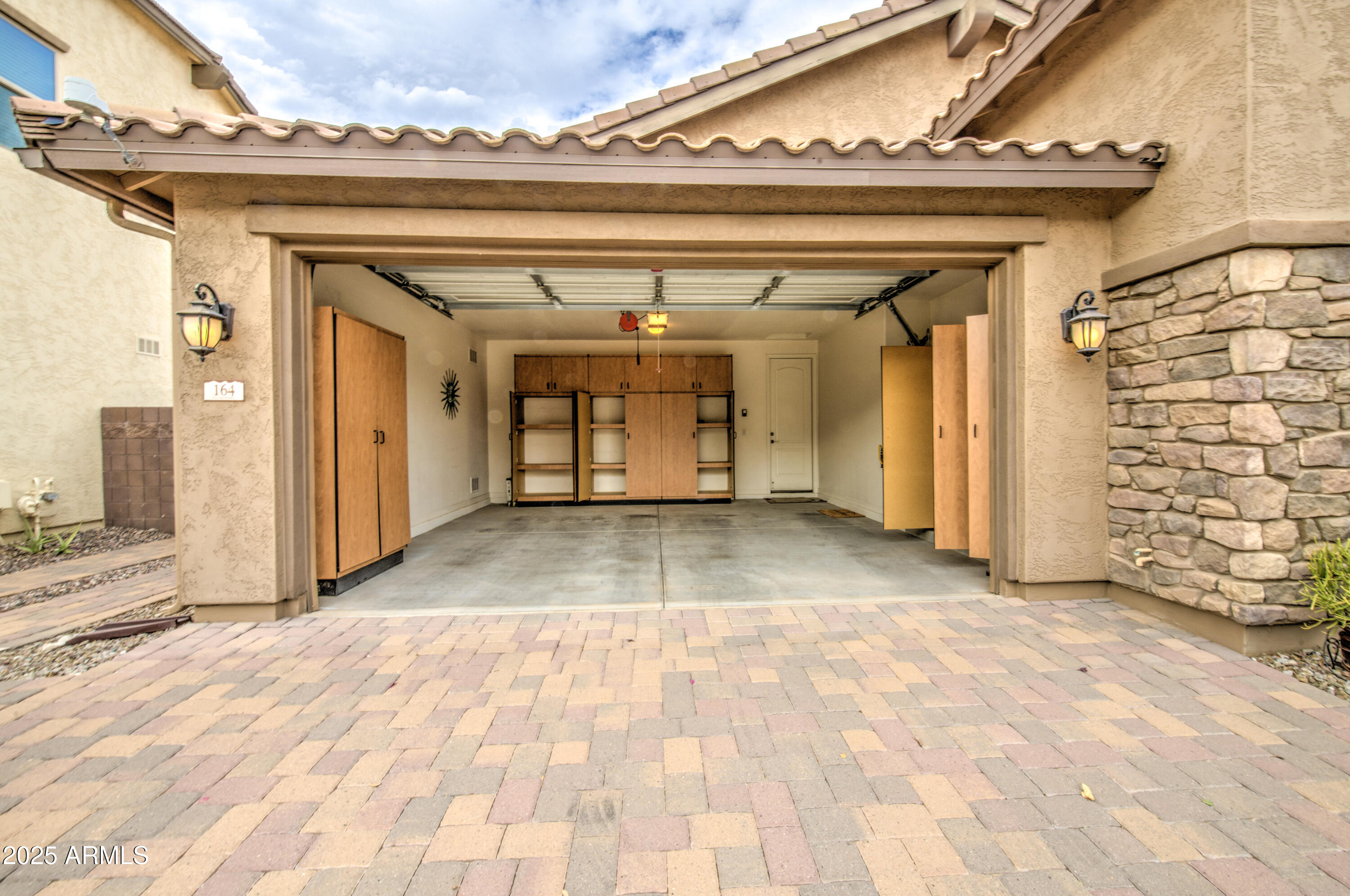 164 E PRESCOTT Drive