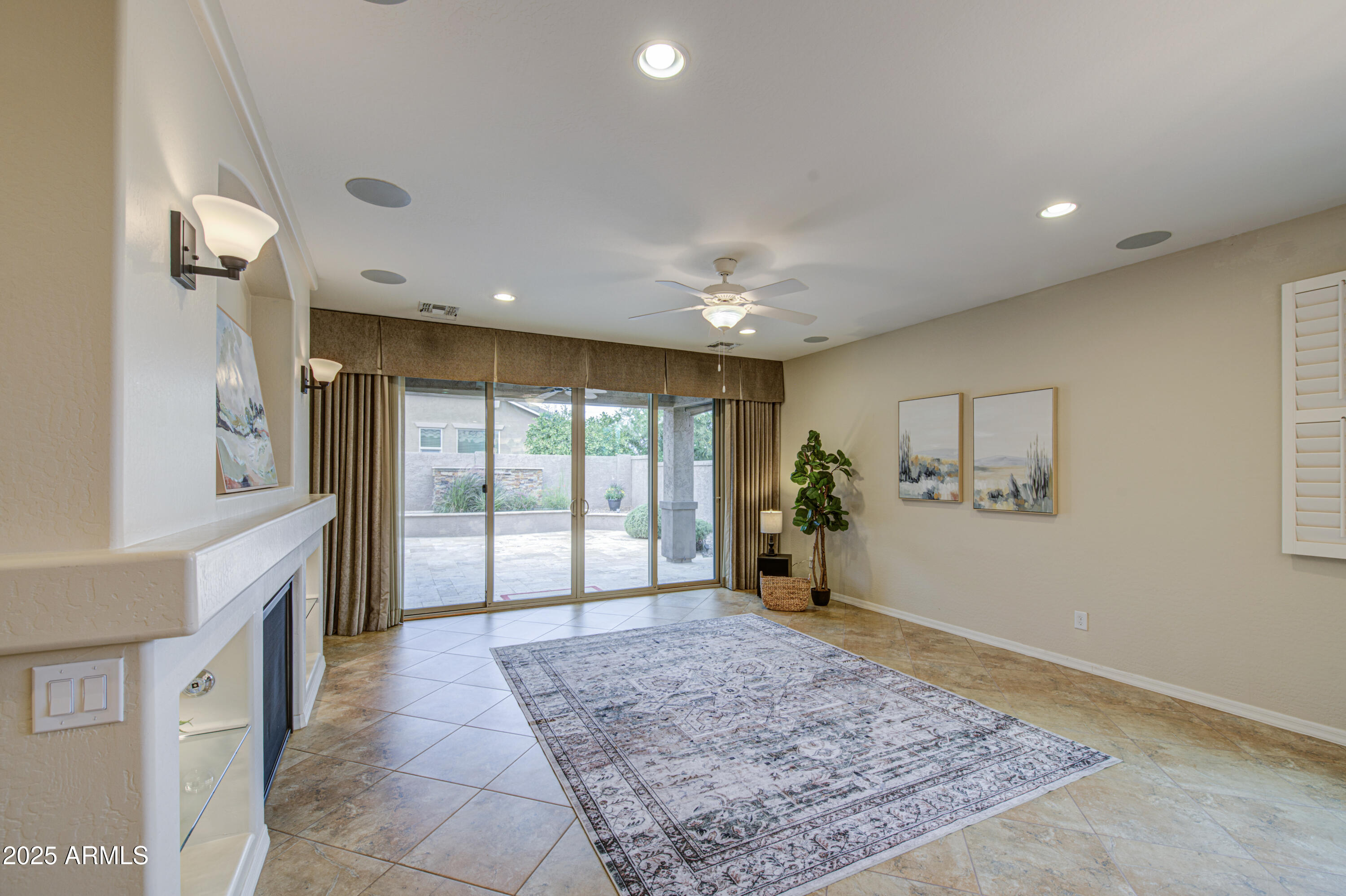 164 E PRESCOTT Drive