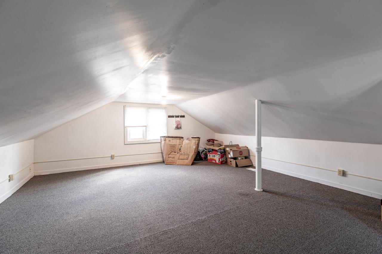 2107 Liberty STREET 803 Moore St