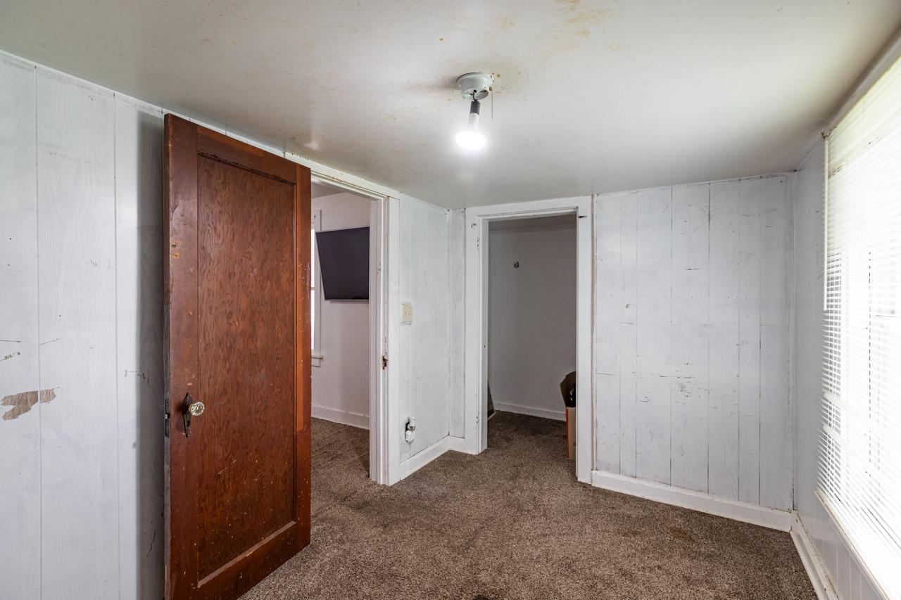 2107 Liberty STREET 803 Moore St