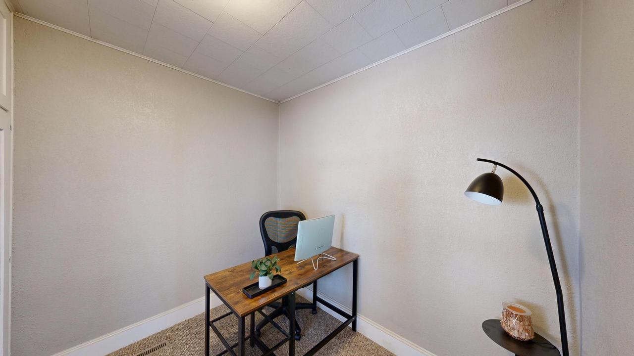 509 E Franklin STREET 511