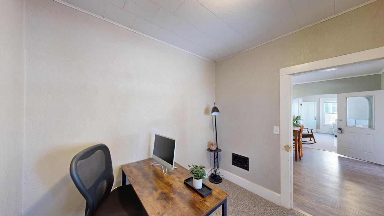 509 E Franklin STREET 511