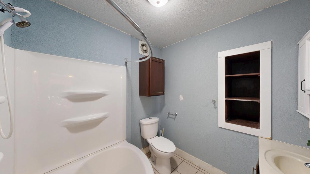 509 E Franklin STREET 511